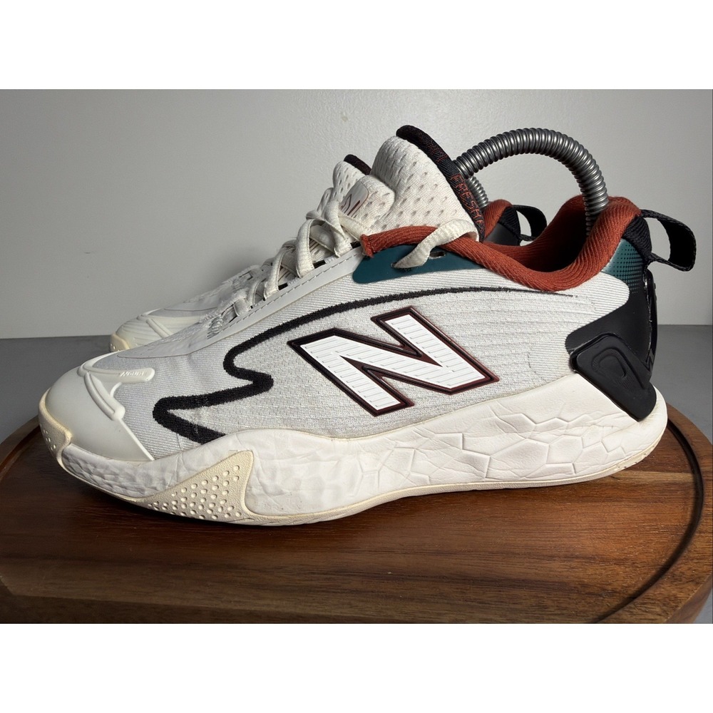 New Balance Fresh Foam X CT-Rally tennis shoes Womens 7.5 White Black Orange